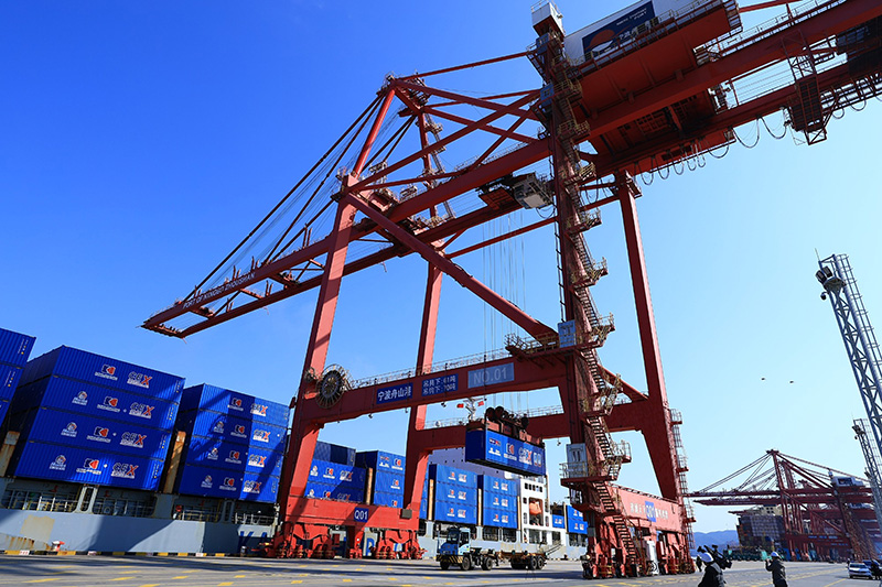 “中歐快航”正式啟航!冶金物資自有集裝箱首發(fā)出海